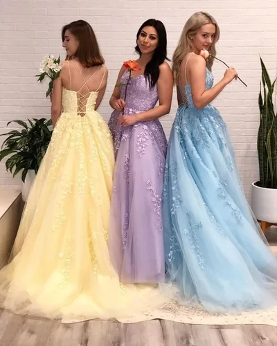 Vista 3 de Kncpti Vestidos de fiesta con cuello en V para mujer, sexy, largo, con apliques de encaje, tirantes delgados, tul largo, formal, vestidos de noche