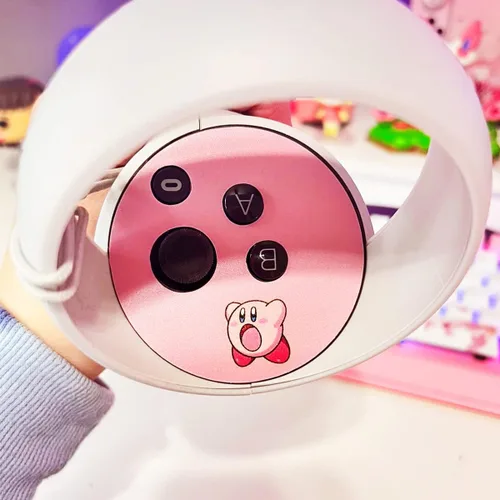 Vista 3 de BelugaDesign Pink Puff Ball Skin para Oculus Quest 2 Lindo anime Kawaii Forgotten Land Star Allies Funda de vinilo para niñas y niños