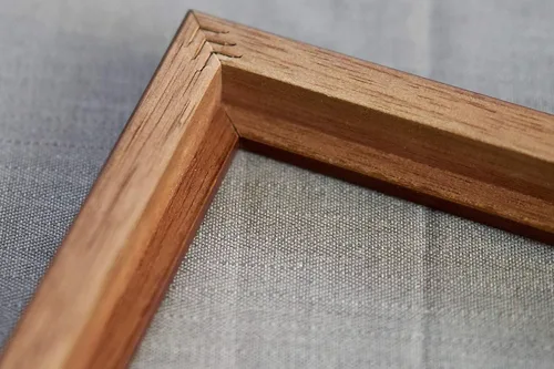 Vista 4 de Marco de fotos de madera maciza marrón de 5 x 6 pulgadas de ancho de 0.75 pulgadas Profundidad del marco interior de 0.5 pulgadas Marco de fotos