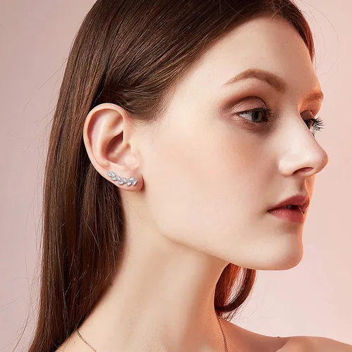 Vista 7 de AOBOCO Aretes de plata de ley 925 hipoalergénicos para orejas sensibles, hechos con cristales austriacos