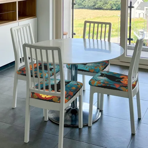 Vista 6 de Fundas de asiento cuadradas para silla de cocina con arces de gato negro de Halloween, 16.9 pulgadas, dos piezas, funda de cojín elástica ajustable