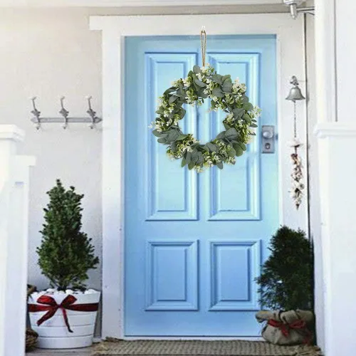 Vista 3 de Realdo - Corona de eucalipto artificial, hojas verdes con algodón para decoración de festividades, ideal para la puerta frontal, ventana