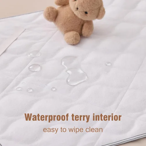 Vista 5 de UTEX Cambiador portátil para bebé, cambiador de pañales impermeable y lavable con bolsa de transporte, cambiador plegable para viajes, regalos