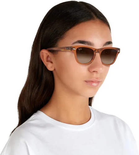 Vista 7 de Ray-Ban Rj9707s Square Sunglasses