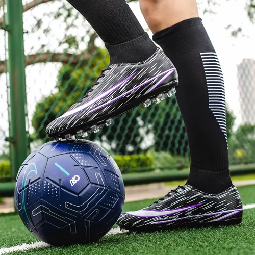 Vista 5 de Zapatos de fútbol para hombre con tacos de fútbol con cordones antideslizantes con puntas cortas y suelas de goma para interiores firmes para césped