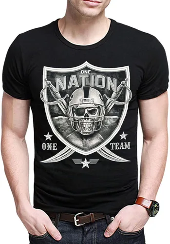 Vista 2 de One Nation One Team - Camiseta unisex de cuello redondo con diseño de calavera y espada en negro y blanco y plateado