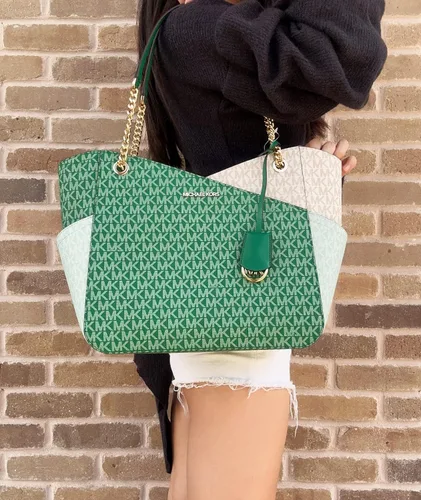 Vista 5 de Michael Kors Jet Set - Cartera triple con cadena grande color verde palmetto con bloques de color verde, Verde