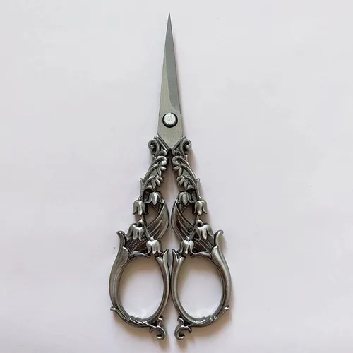 Vista 8 de Tijeras de costura de estilo retro floral de 5.9 in, tijeras de costura para bordado, tijeras de sastre retro, tijeras antiguas para herramientas