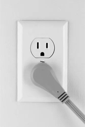 Vista 7 de GE JASHEP43019 Cable de extensión con conexión a tierra interior de 3 salidas