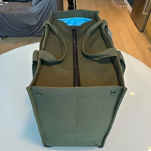Vista 3 de Bolsa de lona casual en dos tamaños. Heavy Duty, viajes, playa, camping y oficina diaria tamaño también.