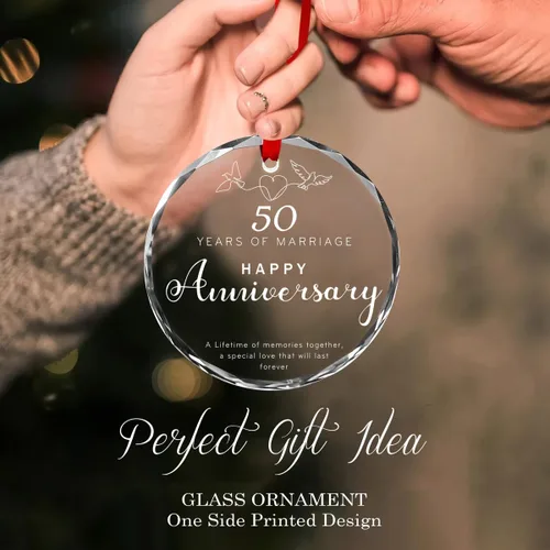 Vista 2 de Ornamento de Vidrio para el 50º Aniversario de Bodas – Elegante Decoración de Árbol de Navidad de Vidrio Transparente y Regalo Conmemorativo