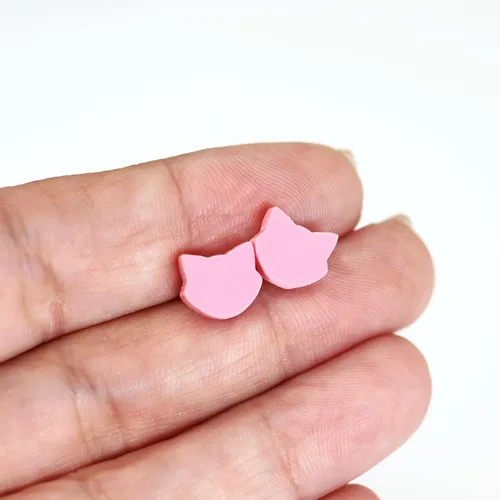 Vista 21 de Pendientes acrílicos cortados con láser sin metal en postes de plástico