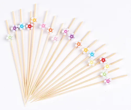 Vista 15 de PuTwo palillos de cóctel hechos a mano 300 unidades palillos de cóctel de bambú natural con cuentas cúbicas en los extremos, ecológicos, pinchos