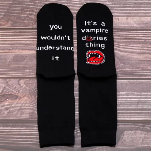 Vista 4 de G2TUP Vampire Merchandise Socks It's a Vampire Thing TVD Show Calcetines para mujeres y hombres