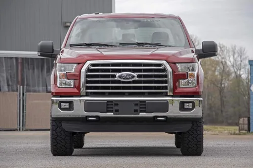 Vista 3 de Rough Country Puntales de Nivelación N3 Cargados para Ford F-150 4WD (2014-2025) Elevación de 2" - Puntal de Bobina Precargado, Instalación