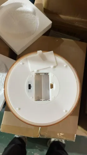 Vista 6 de JHY DESIGN Velas de cristal sin llama de 3 mechas de 8 pulgadas de alto operadas por batería con llama danzante parpadeante LED velas tipo pilar