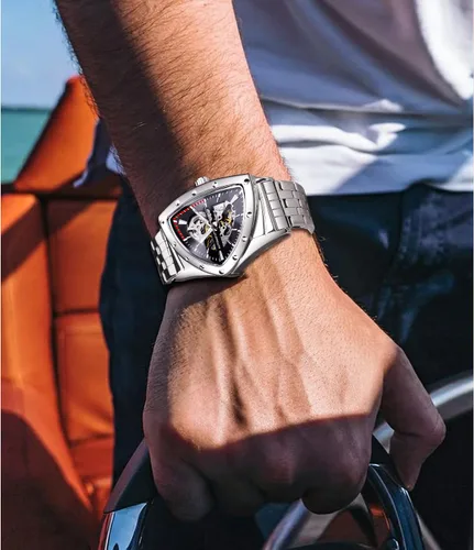 Vista 4 de FORSINING Reloj mecánico automático triangular Gold Shield esfera de gran tamaño diseño de esfera totalmente hueca movimiento automático correa