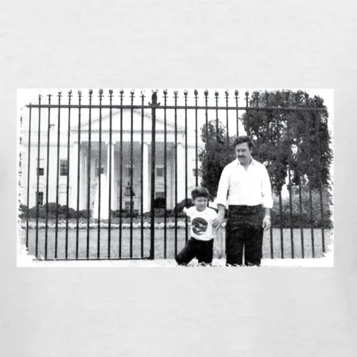 Vista 2 de Pablo Escobar Medellin Cartel Cocaine Cowboys White House Picture Pop Culture Unisex Graphic Sudadera con capucha
