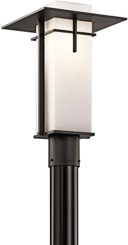 Vista 2 de Kichler 49646OZ Caterham - Soporte de poste para exteriores, 1 luz, bronce antiguo Satin etched glass provides ambient pathway lighting for