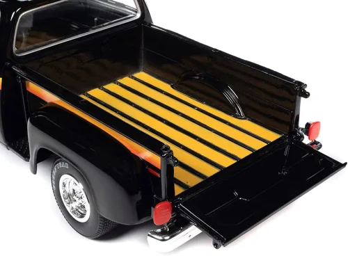 Vista 7 de Auto World 1980 Dodge Pickup Step Side Escala 1:18 Diecast