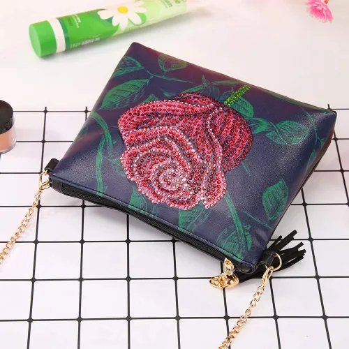 Vista 4 de Kits de pintura de diamantes para niños y adultos, bolso cruzado con cadena 5D con diamantes de imitación de punto de cruz, manualidades