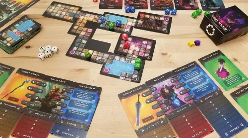 Vista 3 de Ariah Studios Juego de mesa