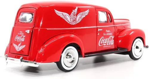 Vista 4 de Motor city classics Coca-Cola Diecast coleccionable Furgoneta Ford Delivery 1940 con enfriador Modelo a escala 1:24 fundido a presión 424195
