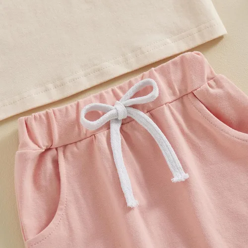 Vista 5 de Conjunto de 2 piezas de ropa para bebé niña pequeña con letras bordadas, camiseta y pantalones cortos para correr