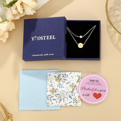 Vista 7 de Yoosteel Collares de perlas con inicial en capas para mujer, moderno, delicado collar de perlas chapado en oro de 16 quilates para mujer, collar