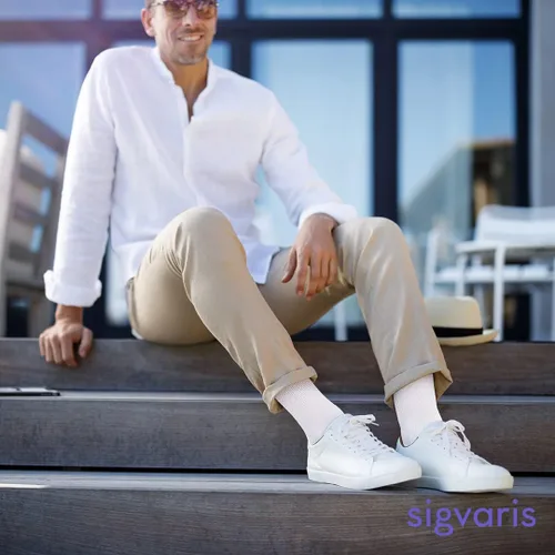 Vista 2 de SIGVARIS Calcetines altos de algodón 360 con amortiguación de movimiento para mujer, con puntera cerrada, 20-30 mmHg