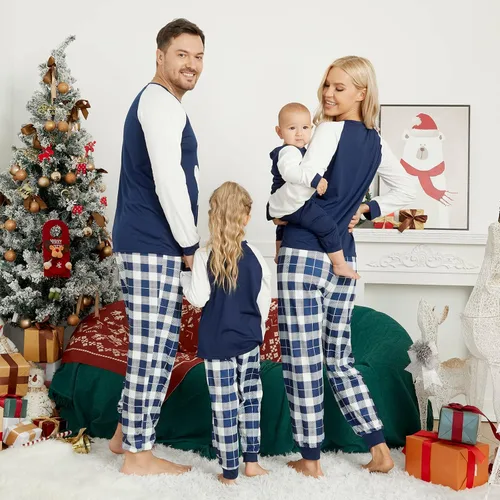 Vista 4 de Honwenle - Conjuntos de pijamas familiares de Navidad a juego, pijamas de Navidad con camiseta con estampado de Papá Noel y pantalones a cuadros