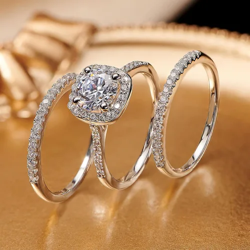 Vista 5 de Juego de anillos de boda chapados en oro de 18 quilates con circonita cúbica redonda de 2 quilates para hombre, plata de ley, anillos para pareja