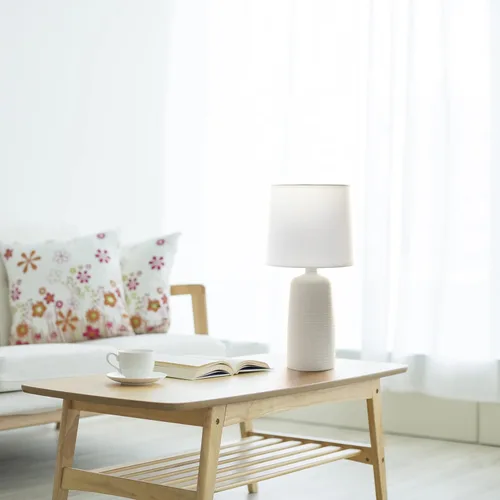 Vista 3 de Simple Designs LT2085-OFF Lámpara de mesa de cerámica lineal texturizada color blanco (4 unidades)