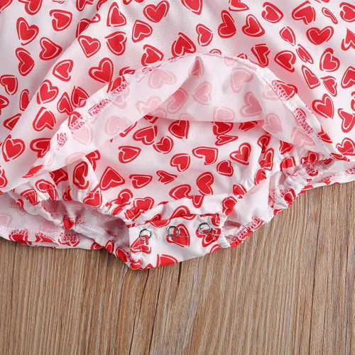 Vista 5 de Mono para bebé niña de San Valentín con mangas sin espalda y estampado de corazón con diadema