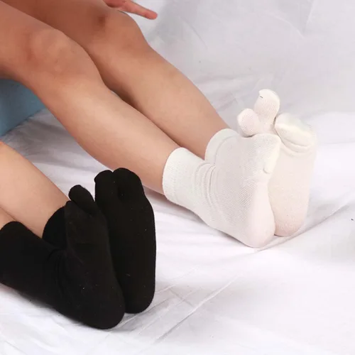Vista 6 de 2 pares de calcetines de algodón con dos dedos grandes Tabi para niños y niñas de 3 a 8 años