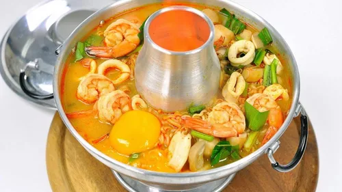 Vista 6 de Olla caliente tailandesa de aluminio Tom Yum Cuenco 22 Cm.
