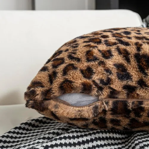 Vista 5 de Fundas de Almohada con Estampado de Leopardo de 18 x 18 Pulgadas Juego de 2 - Fundas de Cojín de Sofá de Piel Sintética Decoración Rústica - Fundas