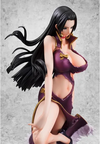 Vista 4 de Megahouse - One Piece - Boa Hancock ver. 3D2Y (Edición Limitada), Figura Coleccionable Retrato de Piratas
