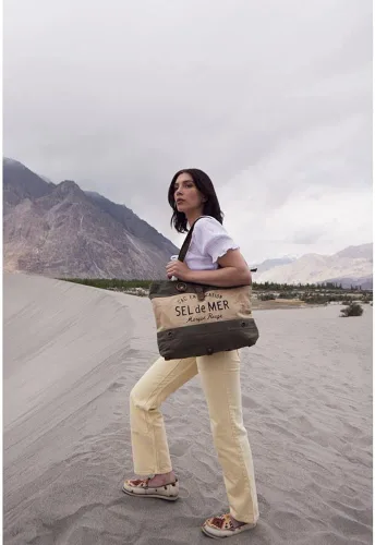 Vista 6 de Bolso de mano de cuero occidental para mujer, mental.