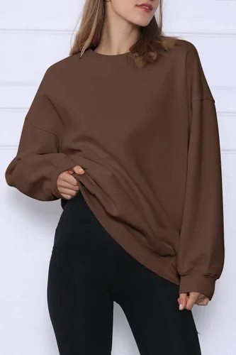 Vista 4 de Trendy Queen Sudaderas de gran tamaño para mujer, sudaderas con capucha de forro polar con cuello redondo, suéteres cómodos, ropa de otoño e