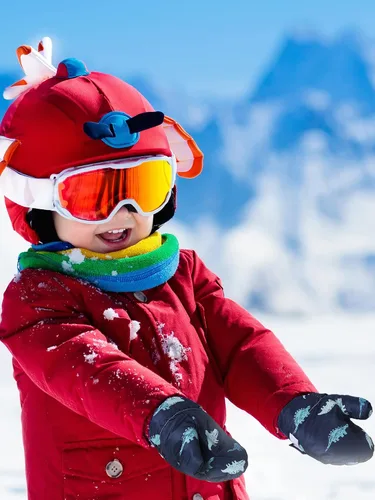 Vista 2 de SATINIOR 2 pares de manoplas impermeables para niñas, guantes de nieve para niños, guantes de esquí cálidos y gruesos para actividades al aire libre