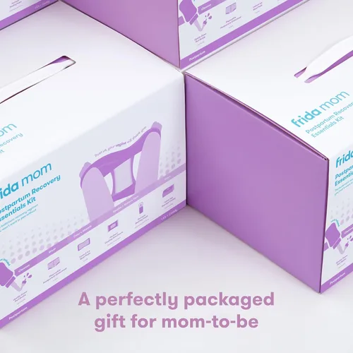 Vista 6 de Frida Mom Juego de regalo de 11 piezas de artículos esenciales posparto, bolsa de hospital imprescindible para la nueva mamá, incluye 4 ropa