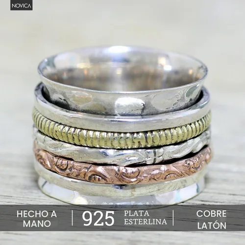 Vista 4 de NOVICA Anillo giratorio de meditación artesanal hecho a mano de plata esterlina cinco sentidos