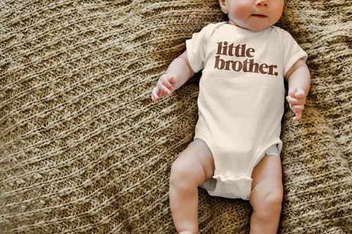 Vista 2 de Body de hermano pequeño para bebés y hermanos
