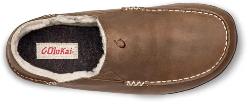 Vista 2 de OluKai Moloa Pantuflas para hombre zapatos sin cordones de cuero nobuck de alta calidad forro de oveja e inserto de gel diseño de tacón caído