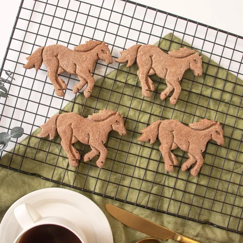 Vista 7 de Juego de 2 cortadores de galletas de caballo - Cabeza de caballo y diseños de correr, 2 piezas - Bakerlogy