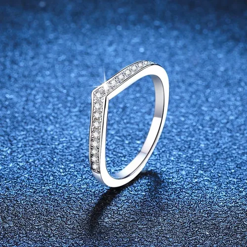 Vista 6 de Shimspex 0.14 cttw VVS1, D Color Diamond V Contour Band - Anillo de mujer de oro blanco de 14 quilates para un brillo y sofisticación supremos
