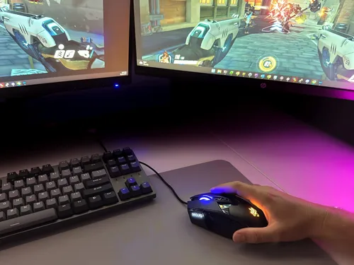 Vista 2 de MOJO Pro Performance Ratón Silencioso para Juegos - Ratón con Cable con 9 Botones Programables Incluyendo Tecla de Francotirador, 12000 DPI, 1000