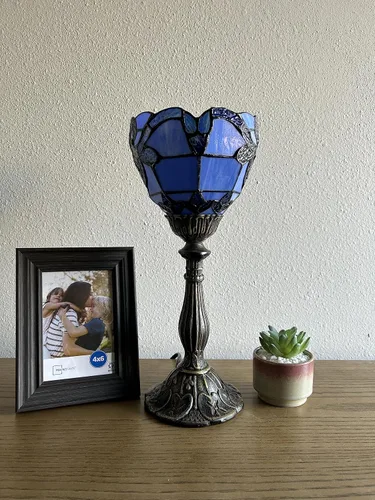 Vista 5 de Tiffany - Mini lámpara de mesa con antorcha azul, estilo barroco, lavanda, vitral, incluida, bombilla LED para sala de estar, comedor, dormitorio