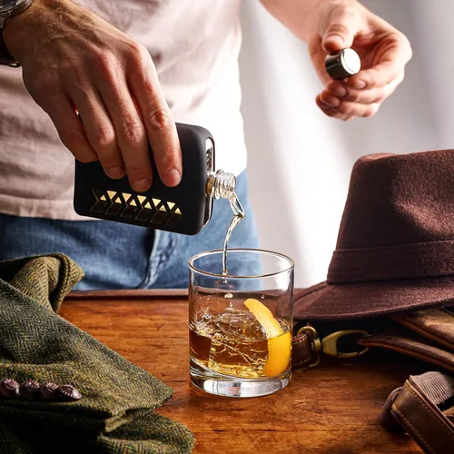 Vista 7 de Juego de petacas de vidrio Le’raze para hombres y mujeres - Botella de petaca con corcho y sellos de silicona para whisky, licor, alcohol - Incluye